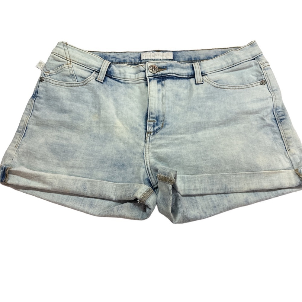 Rock & Republic Bumpershoot Lightwash Rolled Hem Five Pocket Shorts Size 16